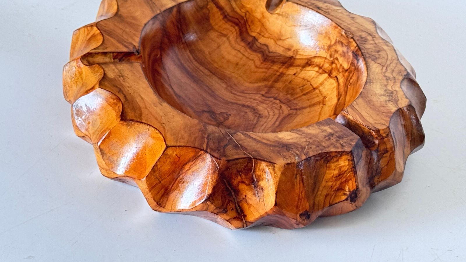 Large Round Olive Wood Ashtray Or Catchall, French Brutalist Style, 1950s photo 329.0