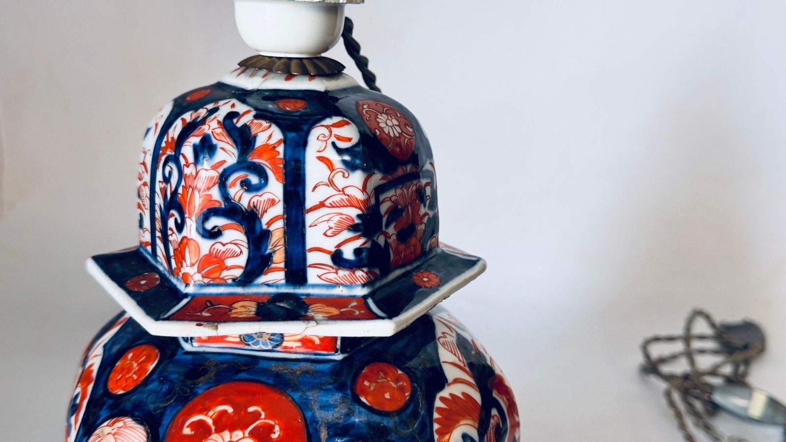 Pair Of Early 20th Century Japanese Table Lamps, Floral Motifs, Orange And Blue photo 568.0