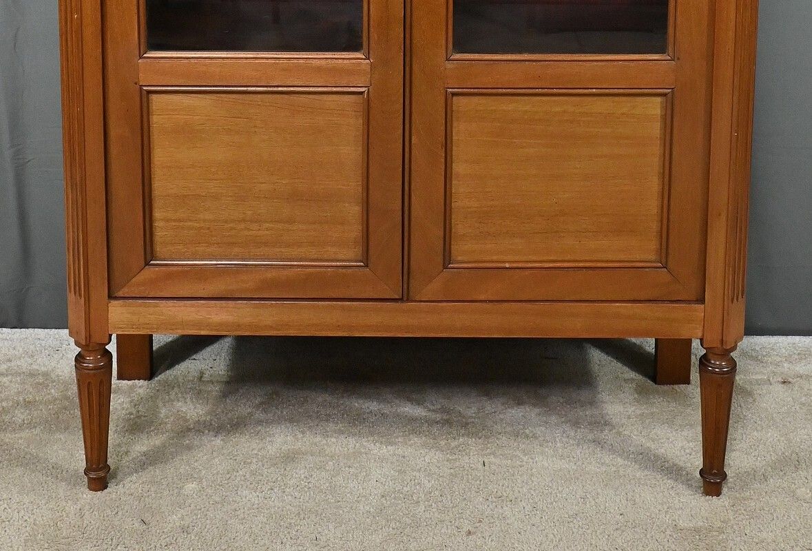 Small Glass Fronted Mahogany Bookcase, Louis XVI Style – Late 19th Century photo vintage