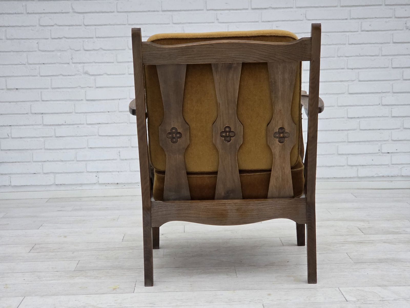 1950s, Danish Vintage Armchair, Original Green Furniture Velour, Oak Wood. photo vinterior