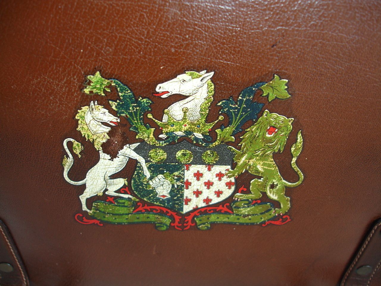 Leather Magazine Holder Heraldic Lion Rampant And Unicorn Newspaper Basket With Carry Handle photo 50.0