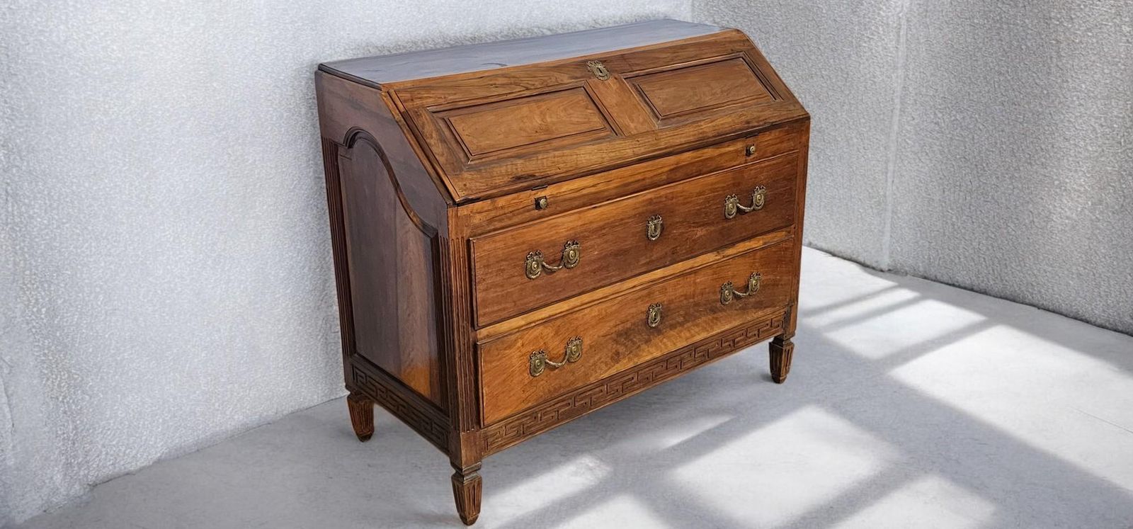 Italian Flap Sideboard In Solid Walnut , Louis XVI Period, Parma 1760 photo buy
