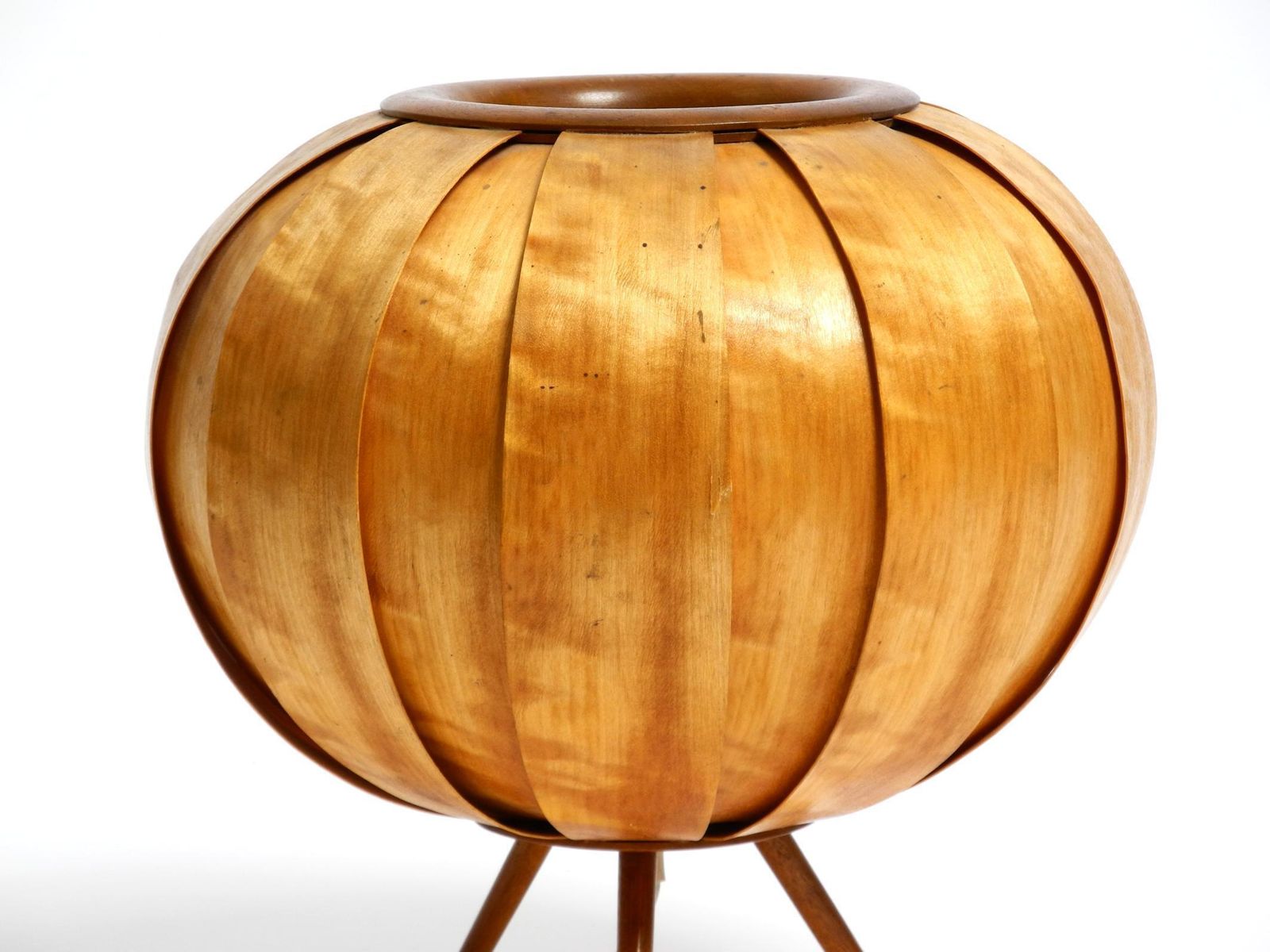 photo vintage Large 1960s Czech Wood Veneer Tripod Lamp By Stanislav Kučera For úluv