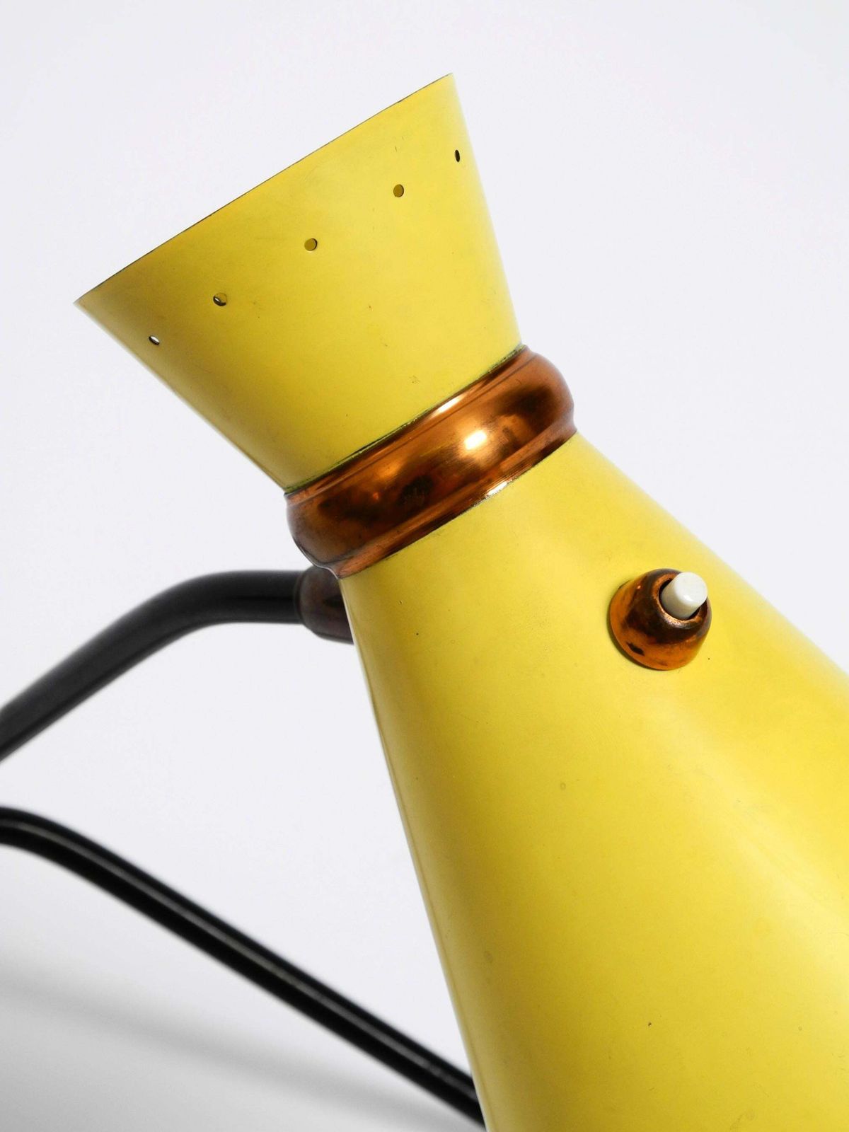 photo furniture Beautiful Large Mid Century Tripod Table Lamp With Yellow Diabolo Lampshade
