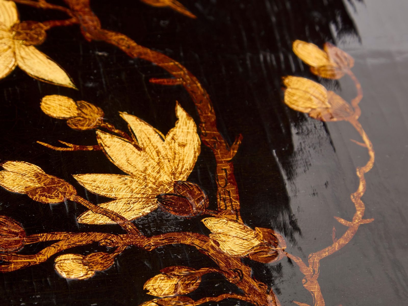 photo for sale Tables d'appoint Maison Baguès en bronze façon bambou, laquées chinoiserie, années 1940