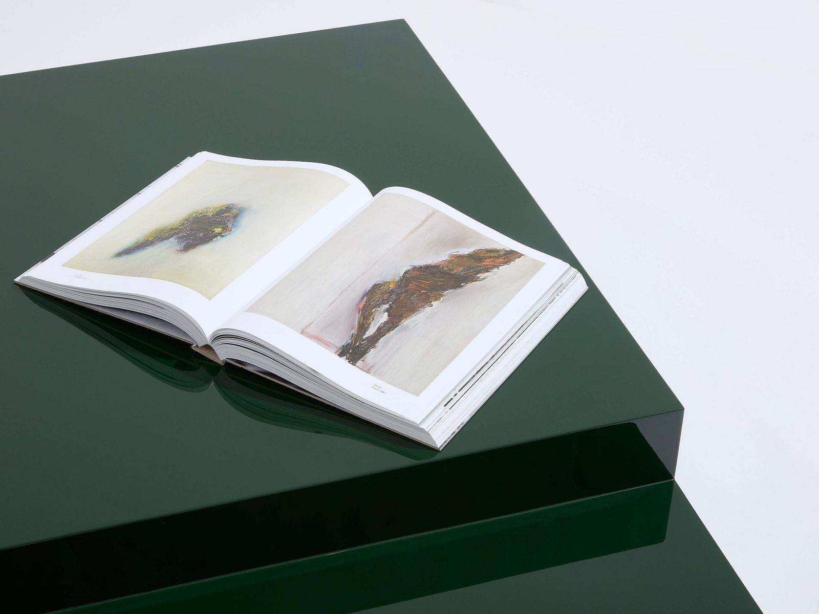 photo furniture Table basse carrée Willy Rizzo laquée vert forêt, années 1970