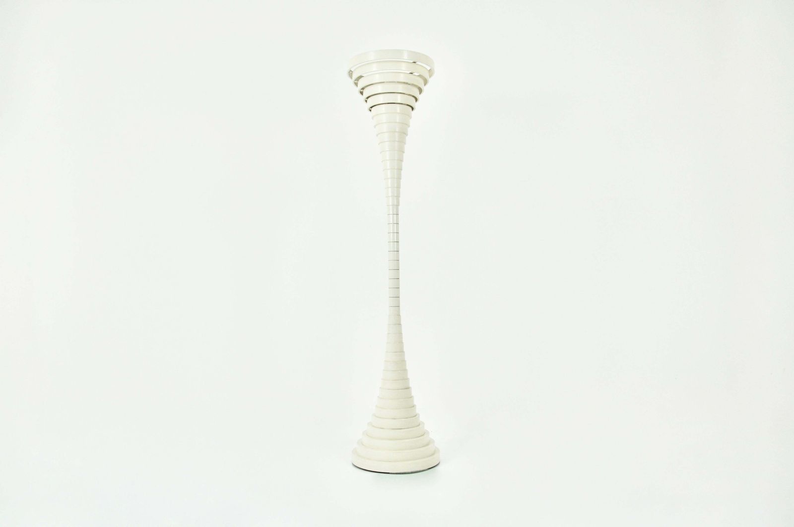 "Helga" Floor Lamp By Silvio Bilangione & Paolo Portoghesi, 1960s photo furniture