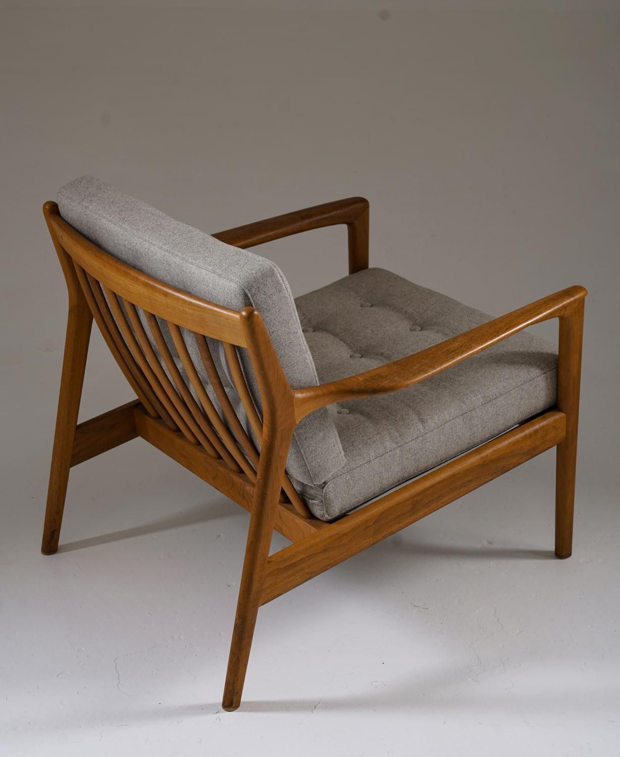 Scandinavian Midcentury Lounge Chairs Model "USA 75" By Bertil Fridhagen photo vinterior