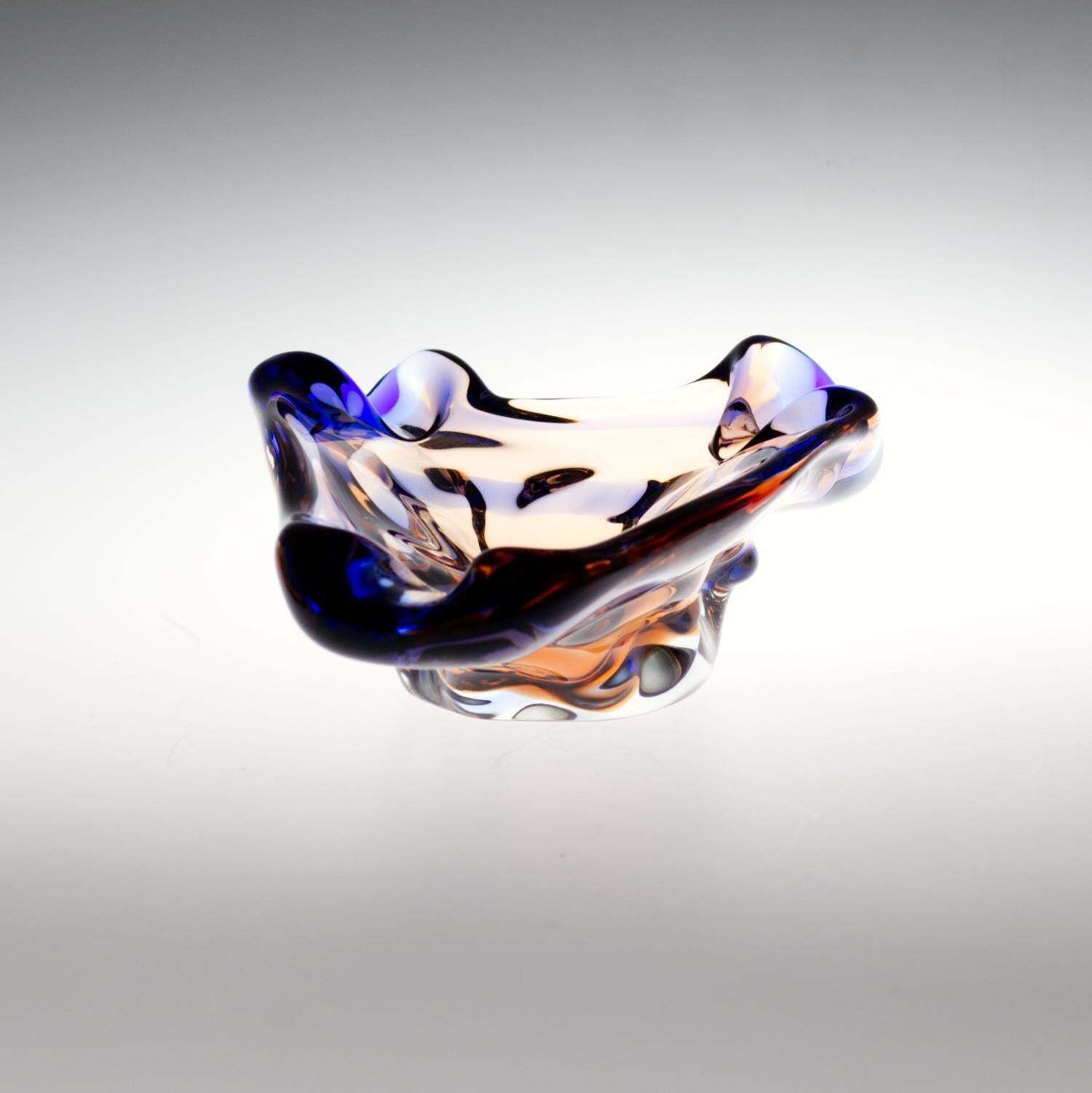 Sommerso Glass Ashtray By František Zemek For Mstisov Glass Union 1960s photo for sale