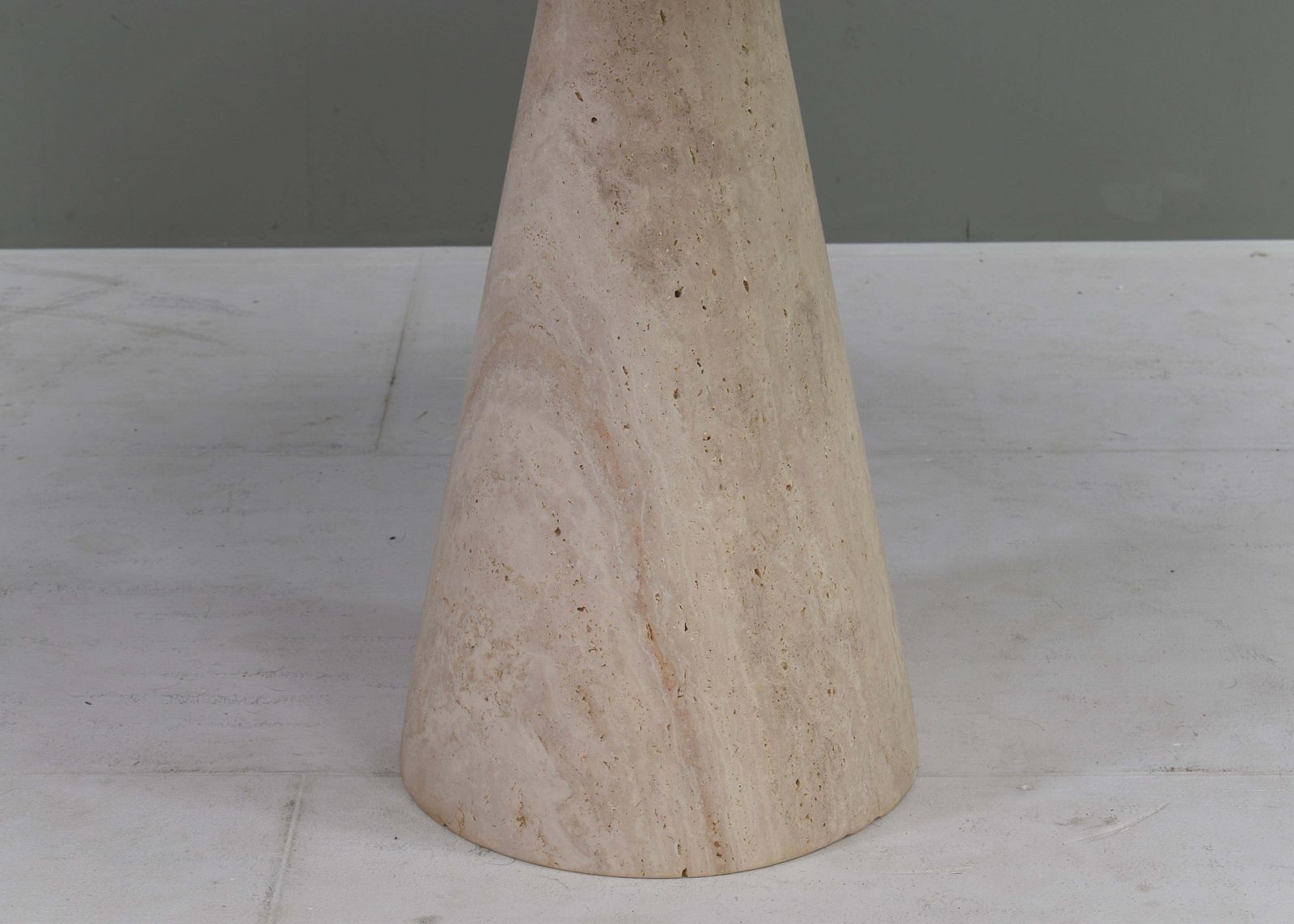 Exquisite Round Travertine Dining Table In The Manor Of Angelo Mangiarotti/Up&Up photo buy