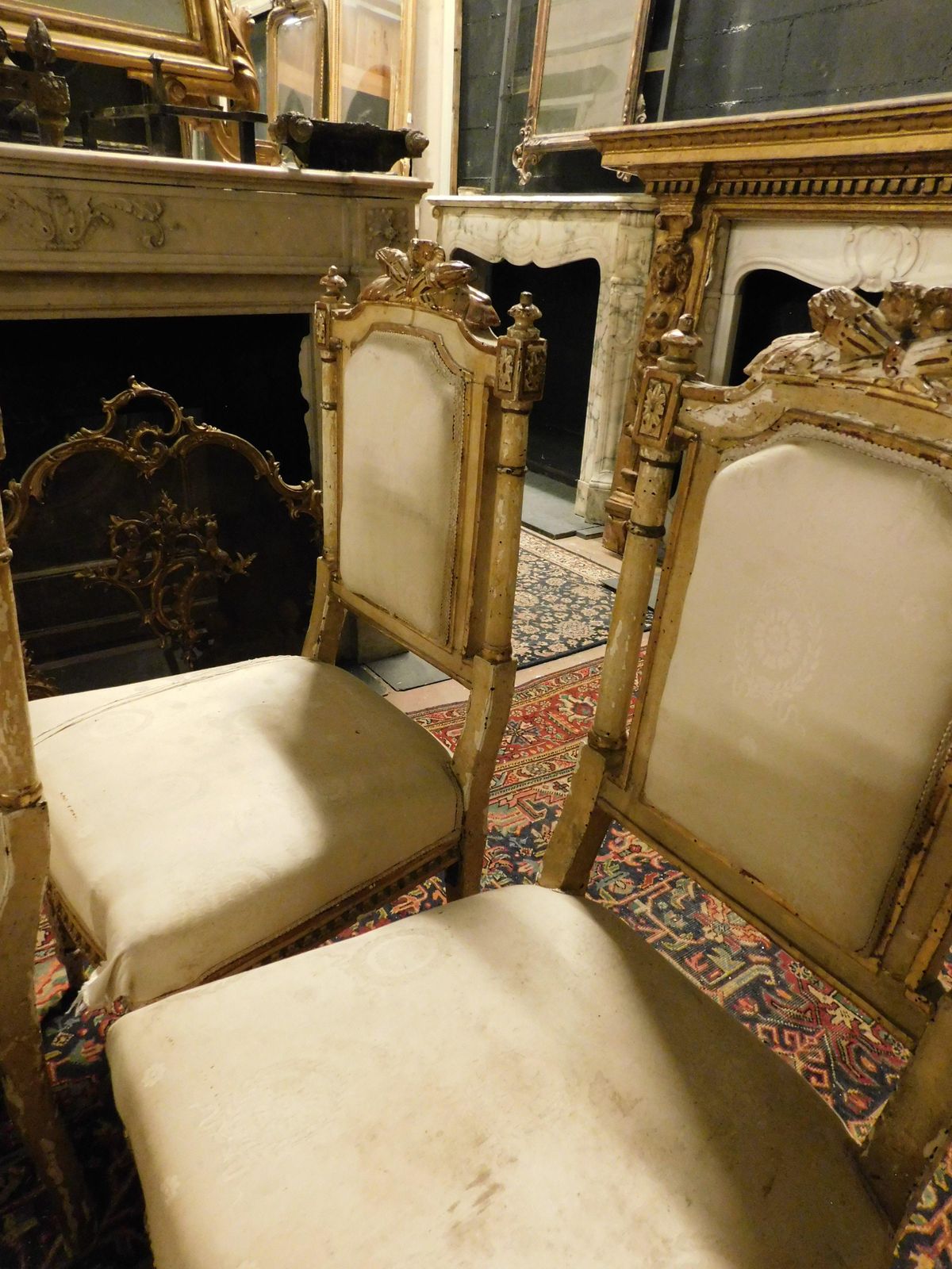 photo for sale Living Room Set With 1 Armchair And 3 Carved And Gilded Chairs, Italy