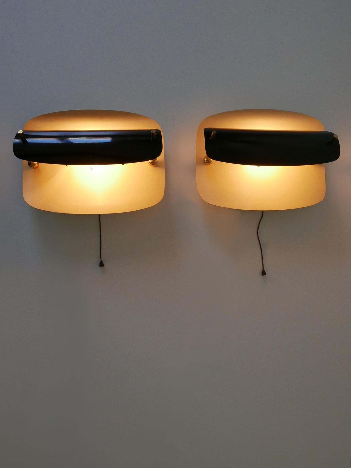 photo vintage Set Of Two Rare & Elegant Mid Century Modern Sconces Or Wall Lamps Germany 1960s