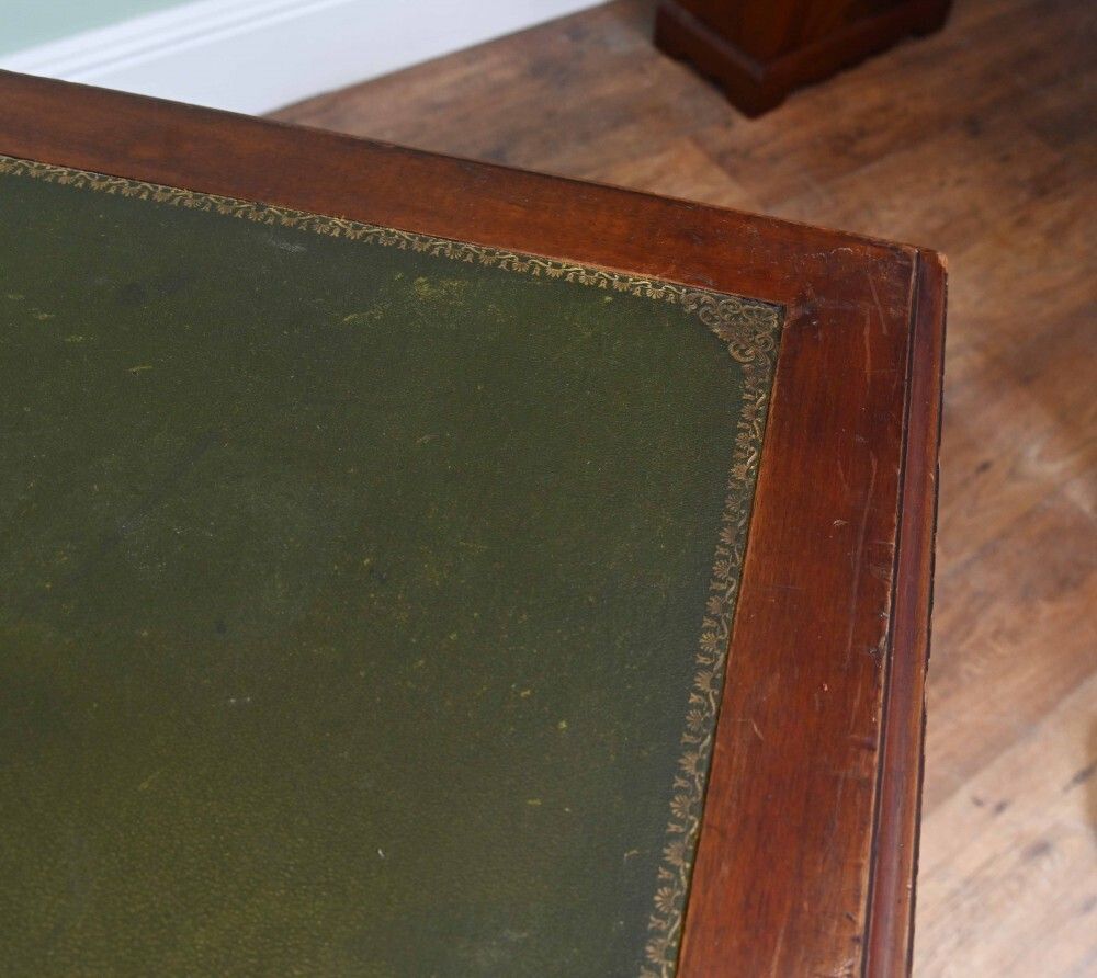 photo vinterior Napoleon III Bureau Plat Desk Mahogany Writing Table 1890