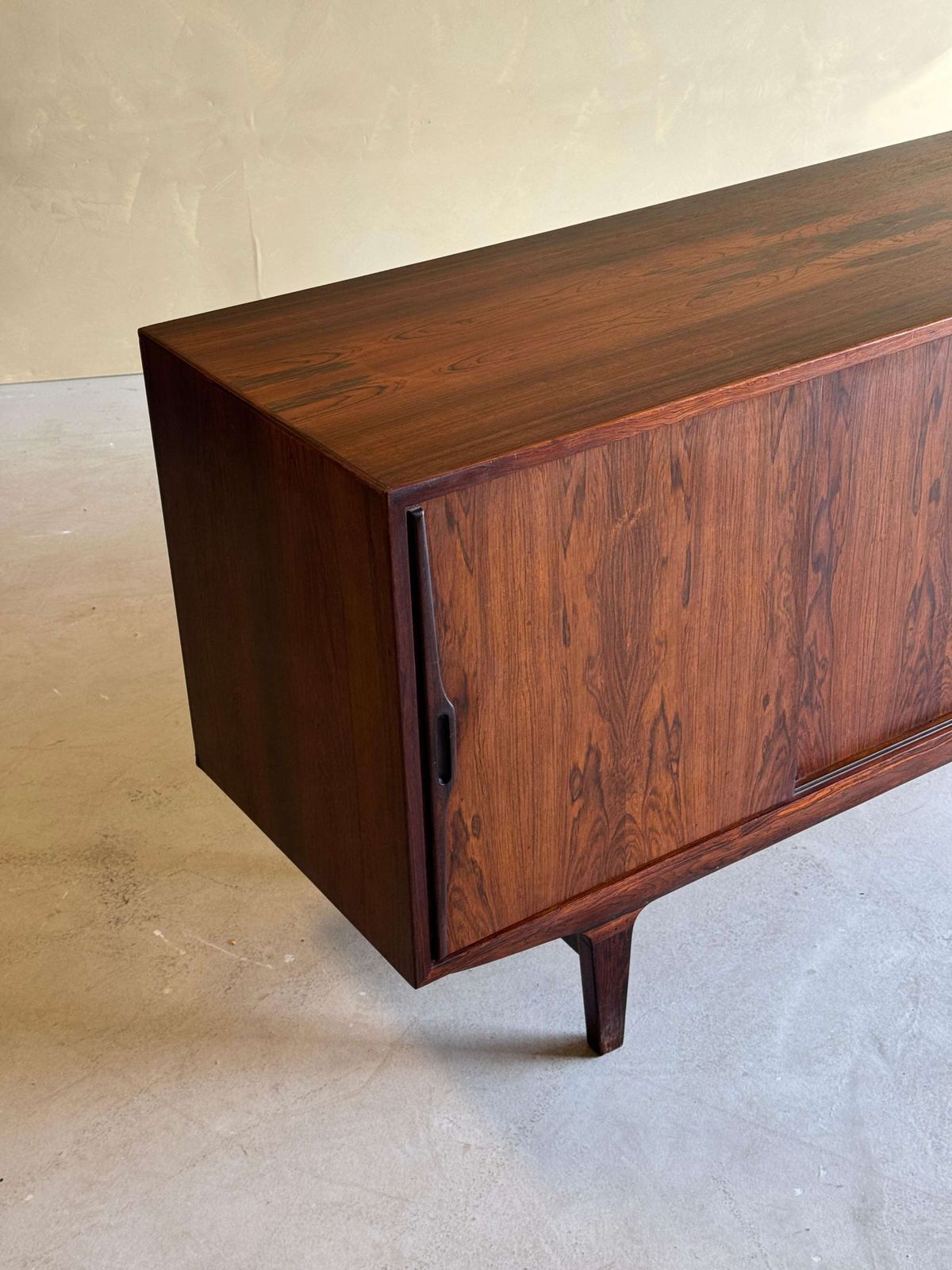 Deens Teakhouten Dressoir photo Meubels