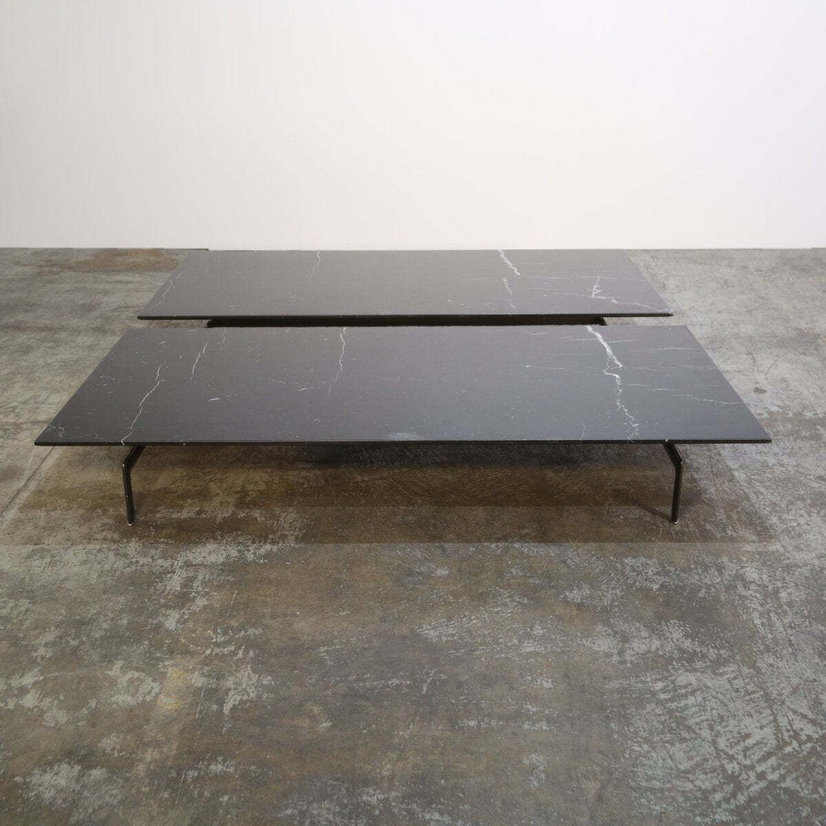 B&B Italia Diesis Low Table By Antonio Citterio & Paolo Nava photo Furniture