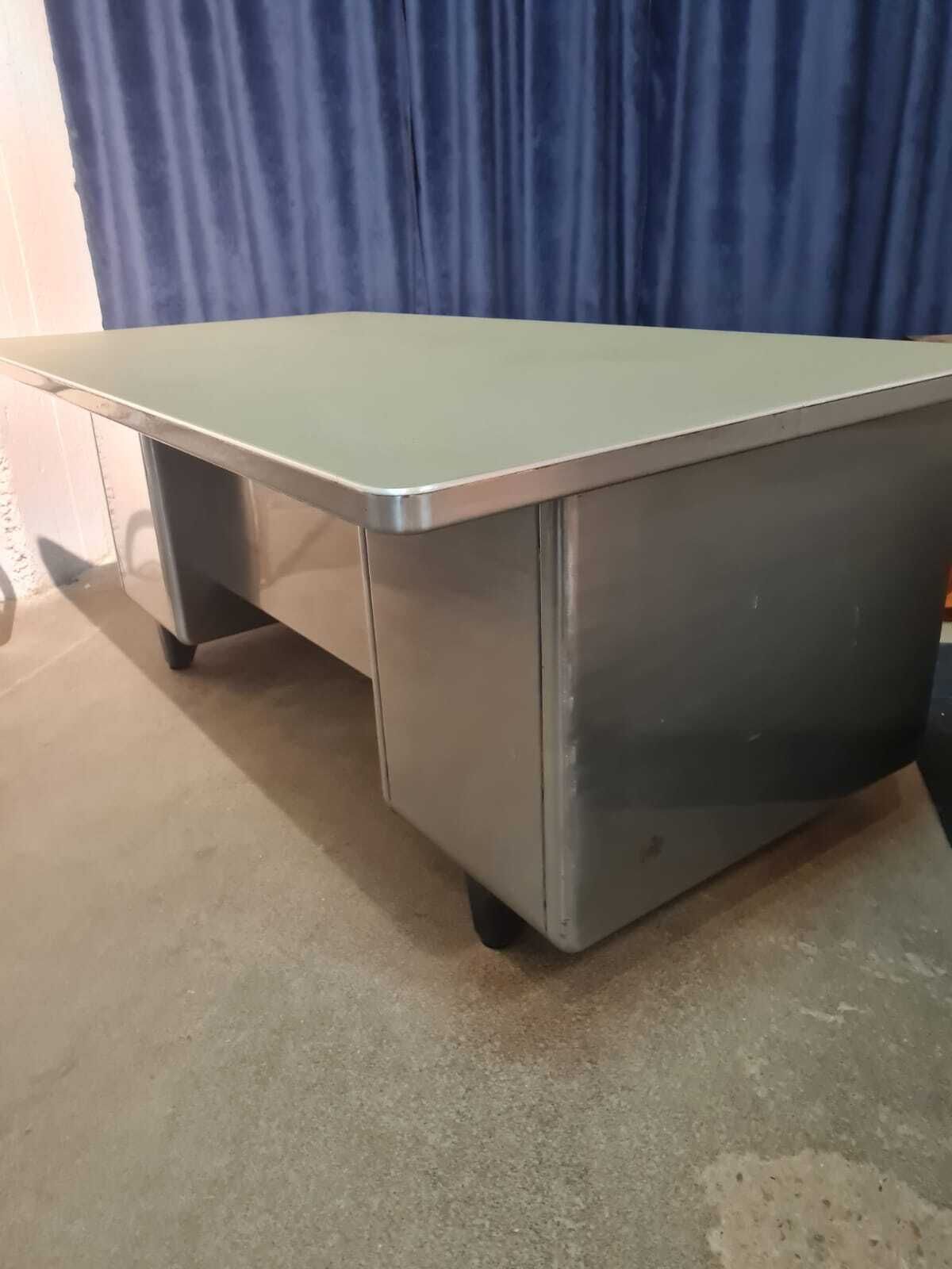 Double Tanker Desk, USA photo furniture