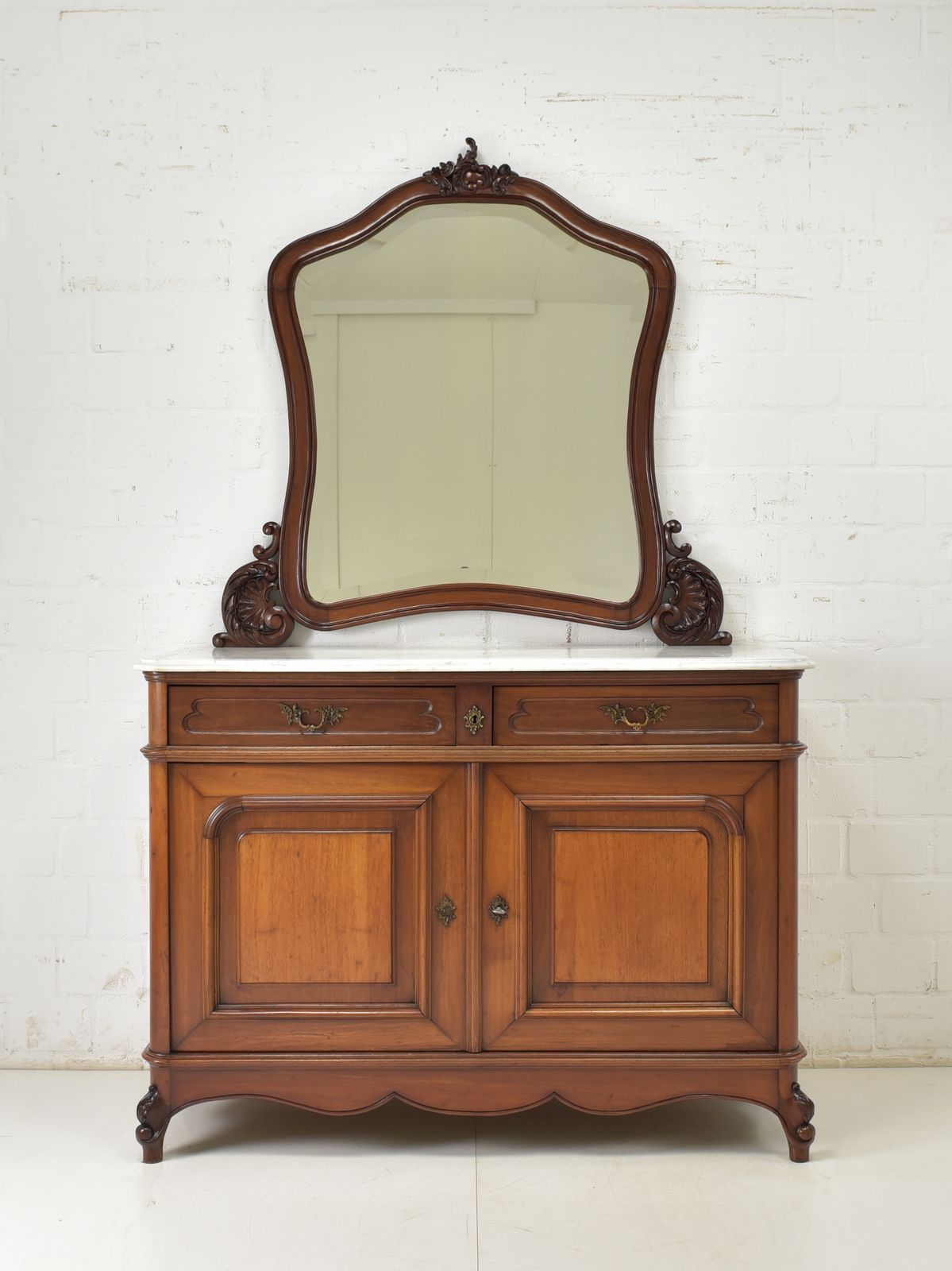 Mirrored Chest Of Drawers Restored Mahogany Circa 1900. Vanity Unit Bedroom. photo furniture
