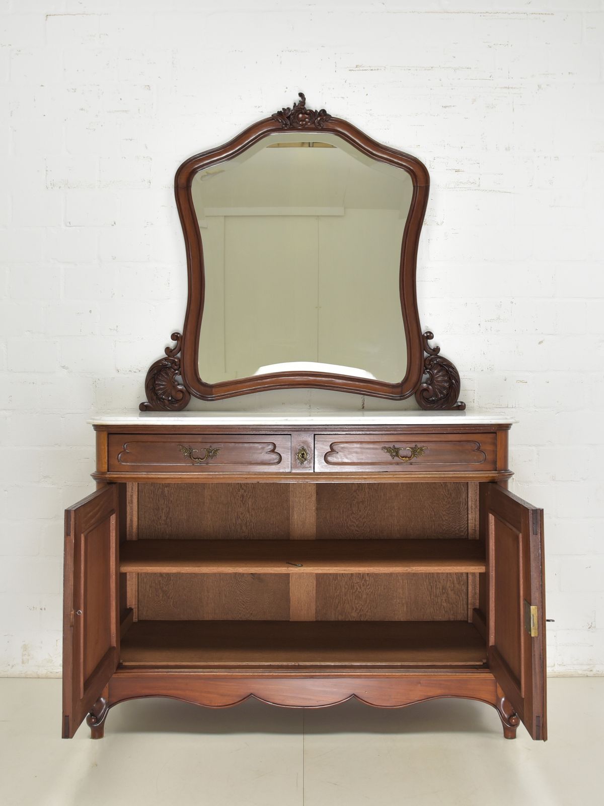 Mirrored Chest Of Drawers Restored Mahogany Circa 1900. Vanity Unit Bedroom. photo for sale