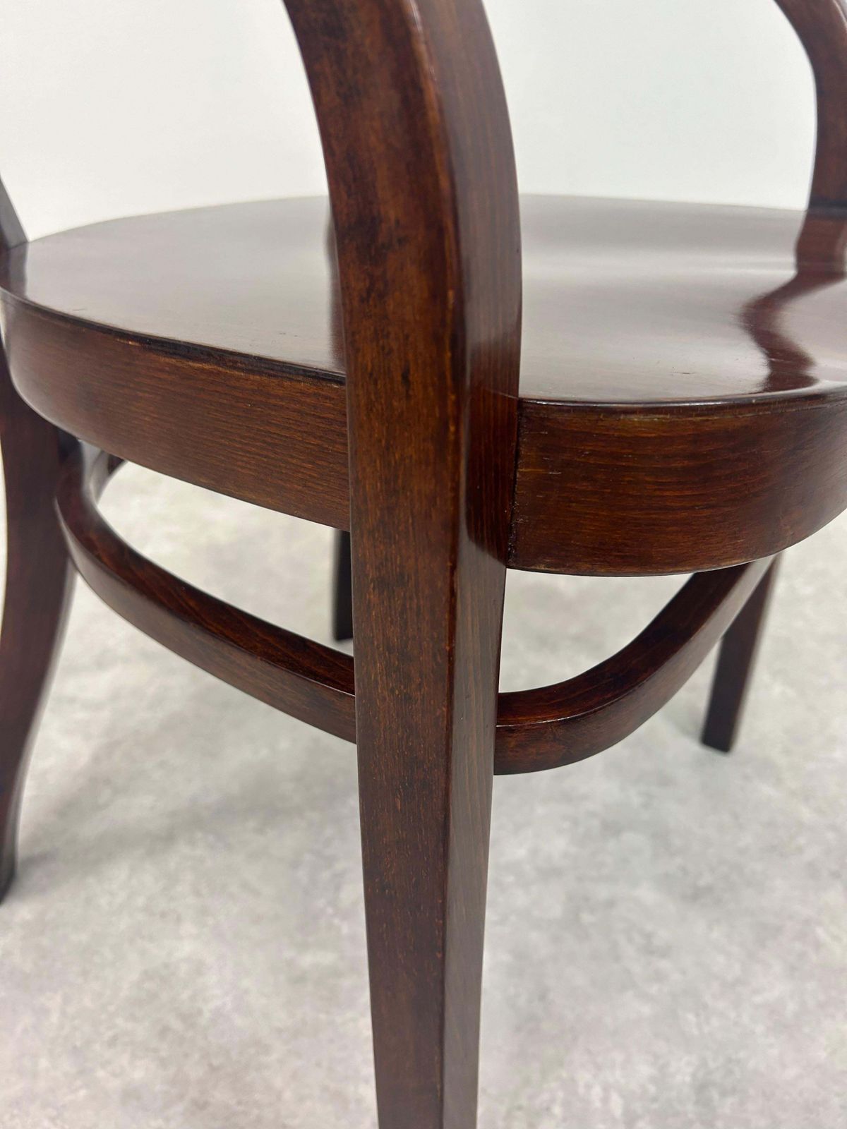 Office Chairs No.6048 And No.6148 By Otto Wagner For Thonet photo buy