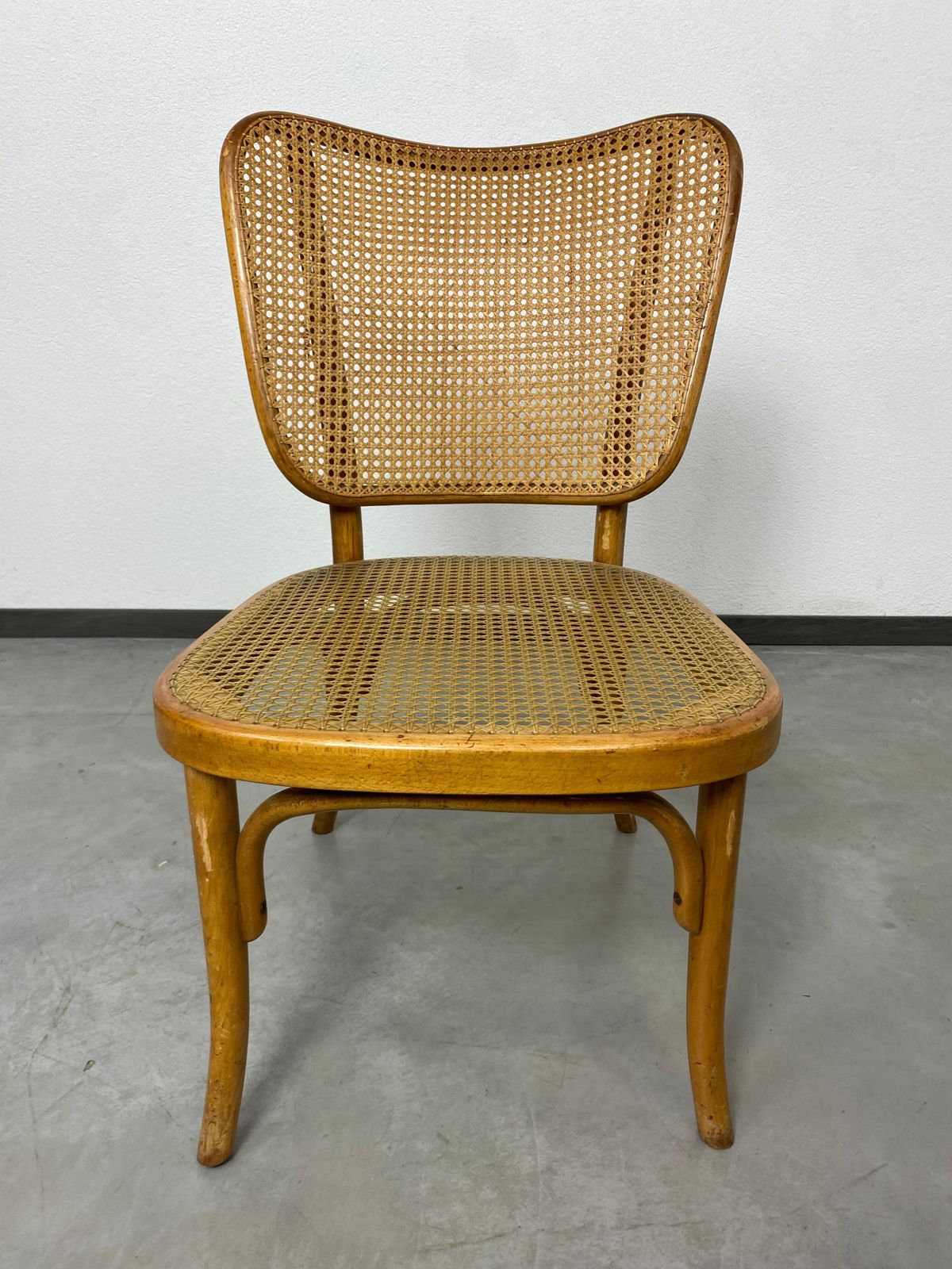 photo furniture Set Of 4 Chairs Model A821 By Adolf Gustav Schneck For Thonet Mundus