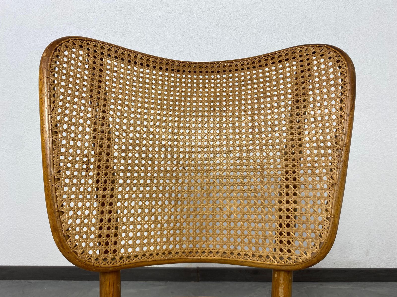 photo for sale Set Of 4 Chairs Model A821 By Adolf Gustav Schneck For Thonet Mundus