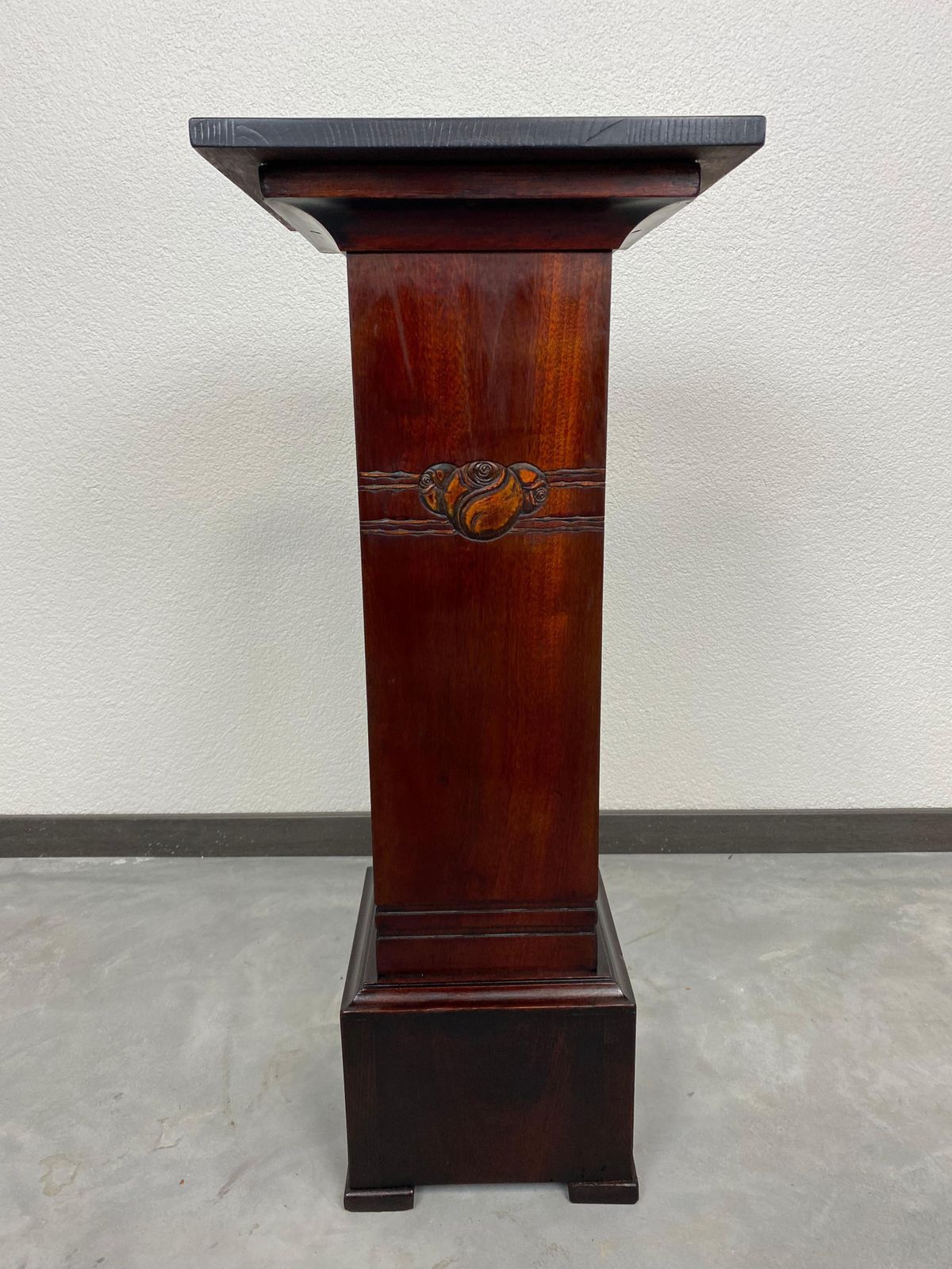 Secession Plant Column By Josef Maria Olbrich photo furniture