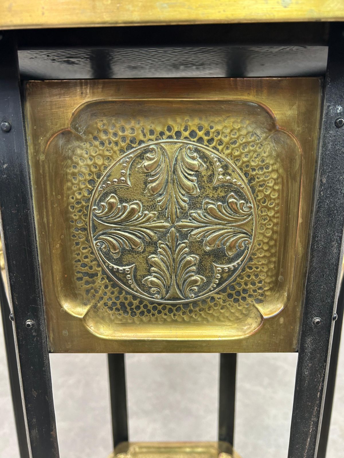 photo furniture Six Legged Jugendstil Plant Stand