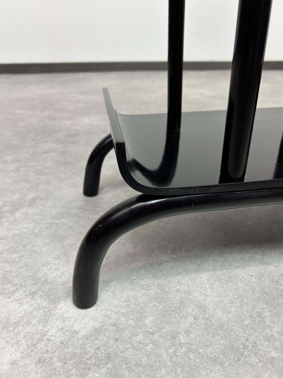 Very Rare Pagoda Plant Stand D68 By Thonet Mundus photo vintage