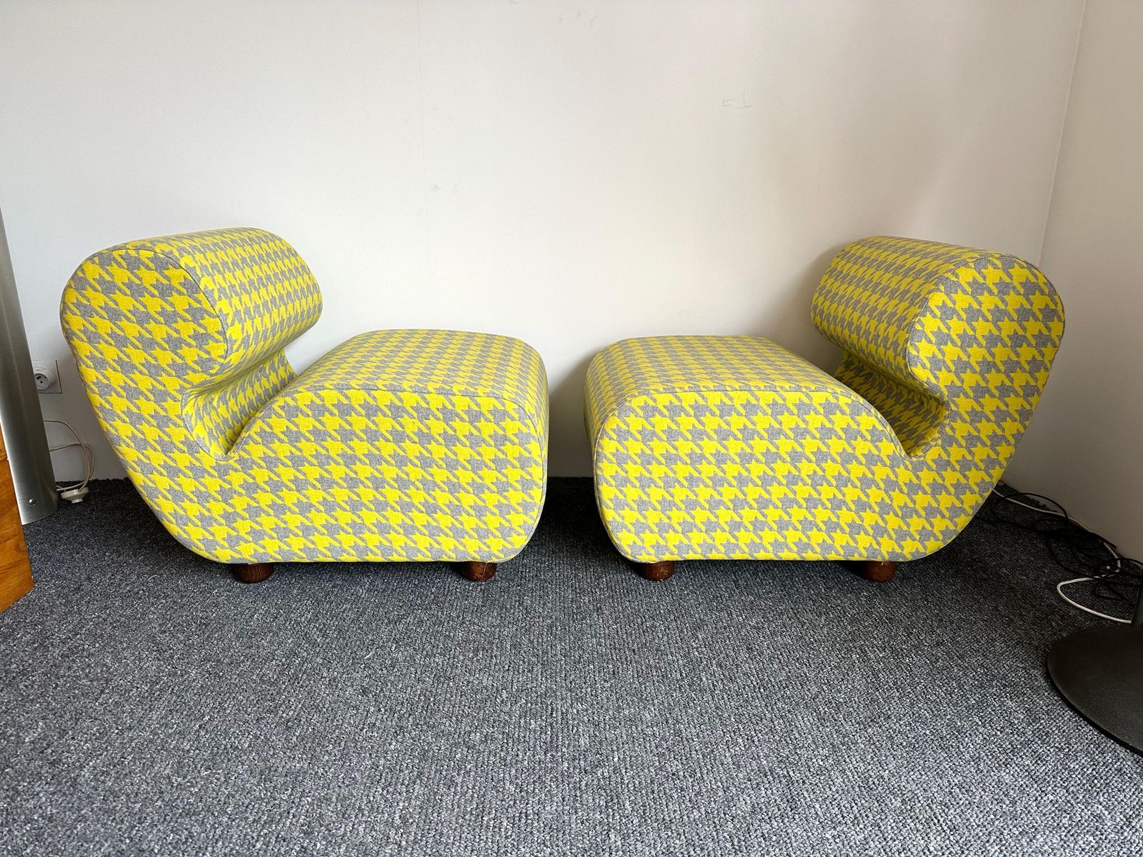 Mid Century Modern Pair Of Slipper Chairs P. Italy, 1970s photo vinterior