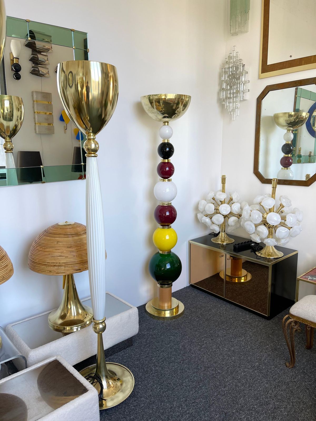 Contemporary Brass Murano Glass Atomo Ball Floor Lamp, Italy photo Lighting