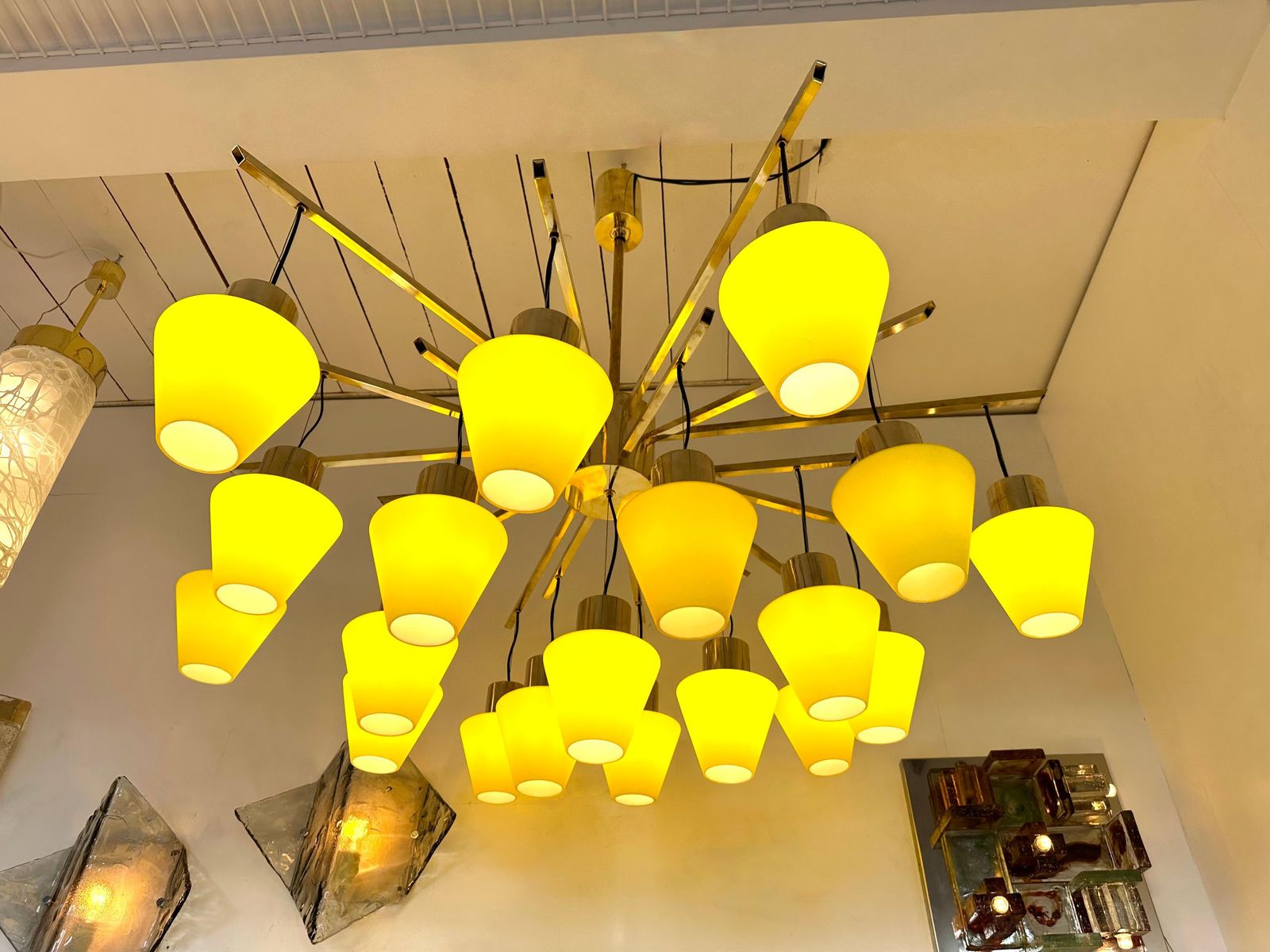 Large Contemporary Brass Chandelier Yellow Murano Glass Cup, Italy photo 9408.0