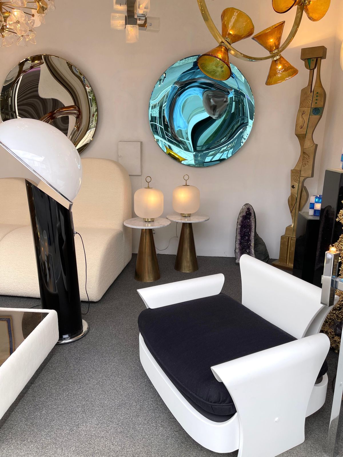Contemporary Pair Of Murano Glass Can Lamp Brass Ring, Italy photo Lighting