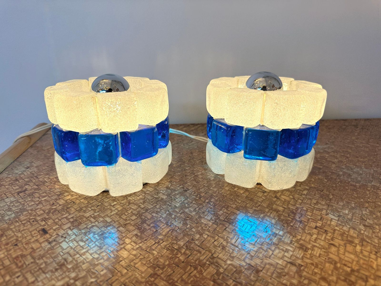 Pair Of Round Bubble Glass Lamps By Poliarte, Italy, 1970s photo 3250.0