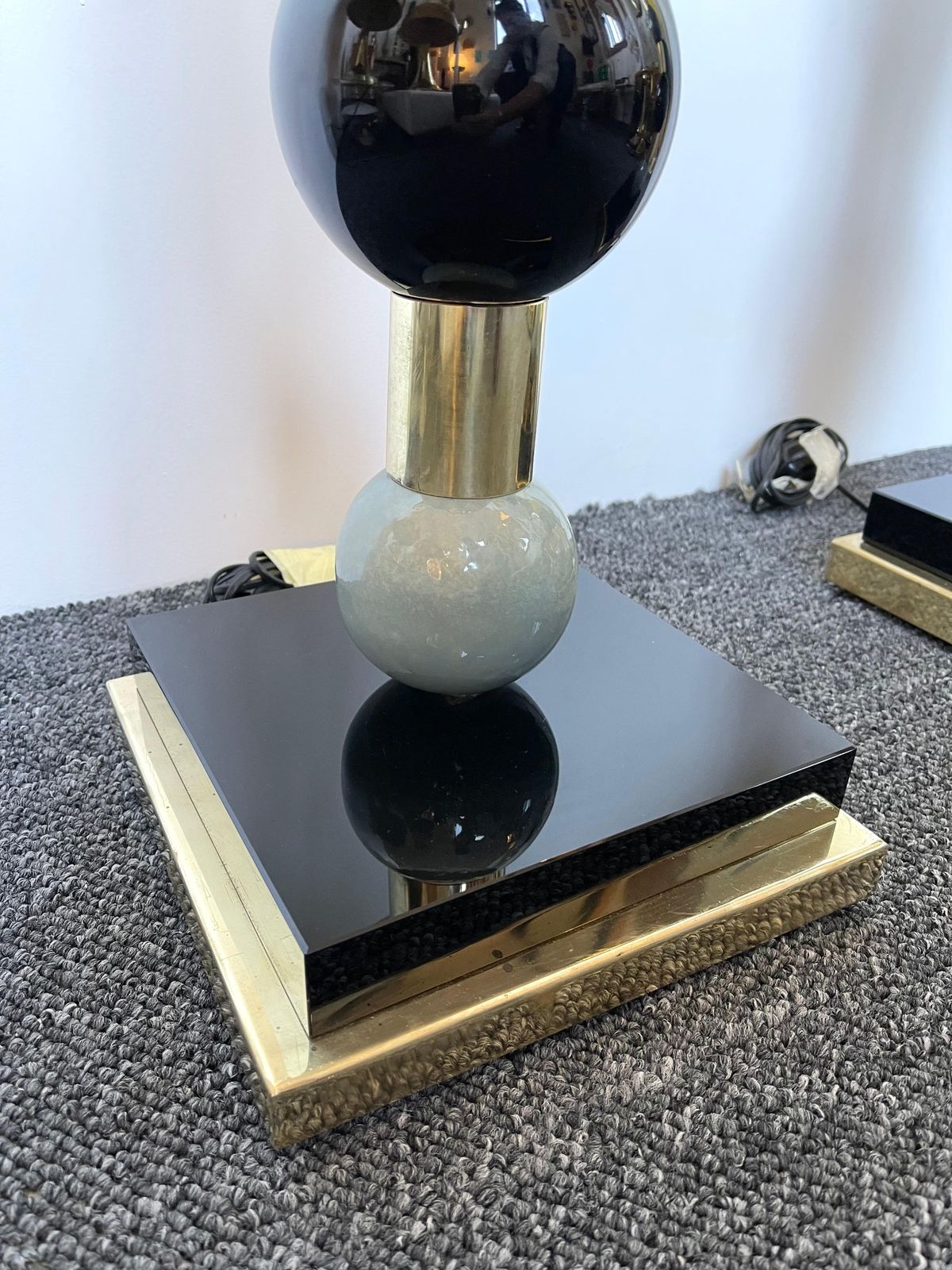 Contemporary Pair Of Brass Murano Glass And Ceramic Ball Lamps, Italy photo vinterior