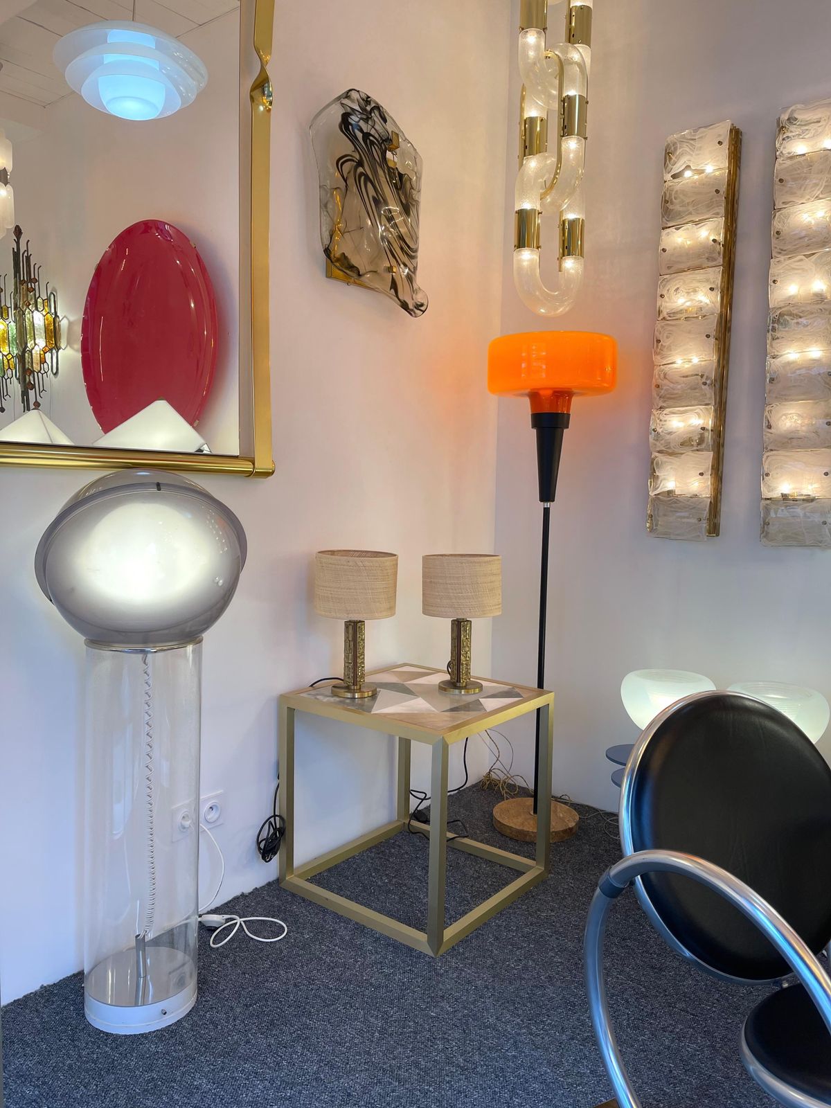 Pair Of Brass And Wood Sculpture Lamps By Angelo Brotto For Esperia Italy, 1970s photo Lighting