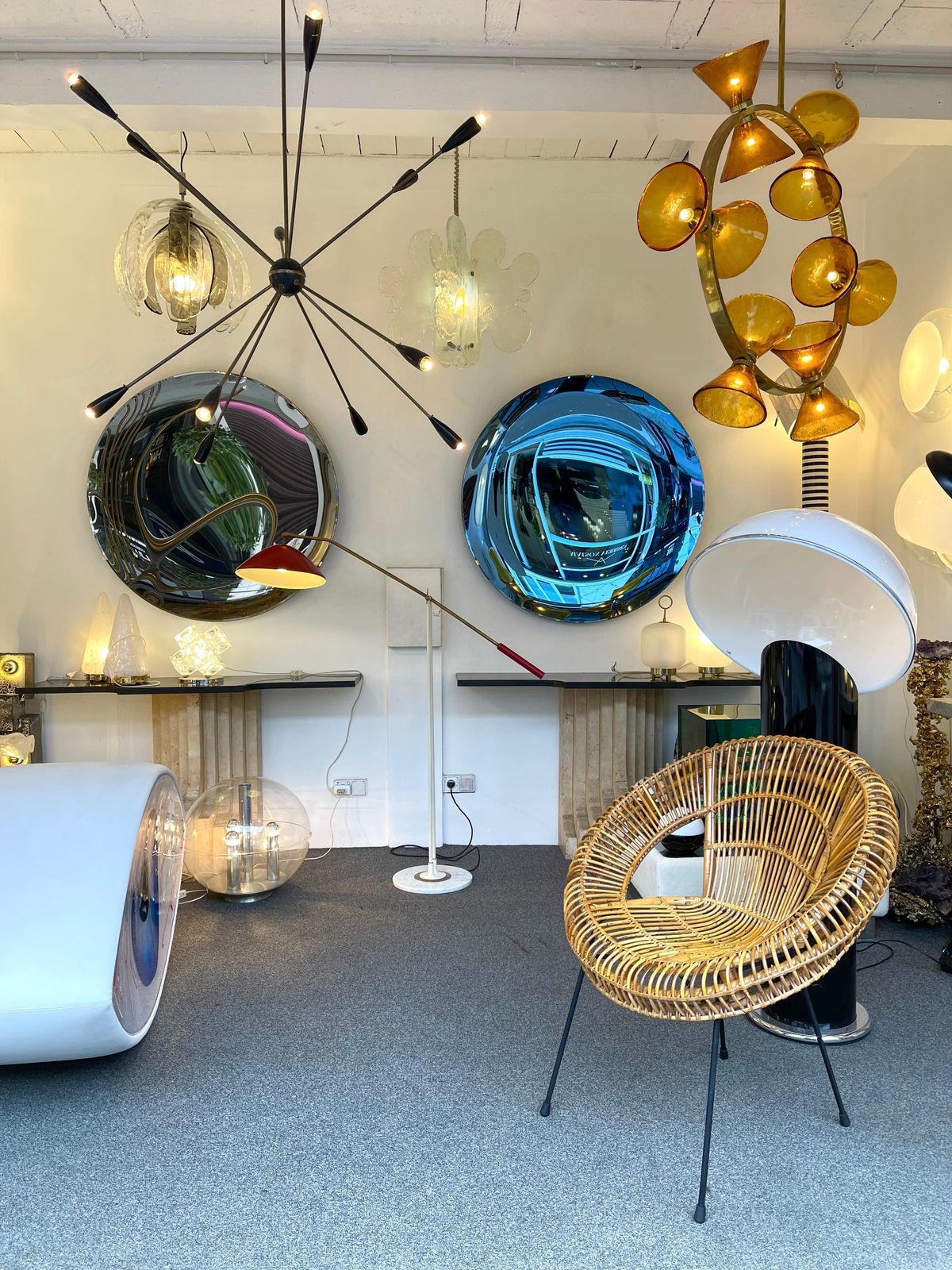 Mid Century Reading Floor Lamp Brass Lacquered Metal By Stilnovo, Italy, 1960s photo vinterior