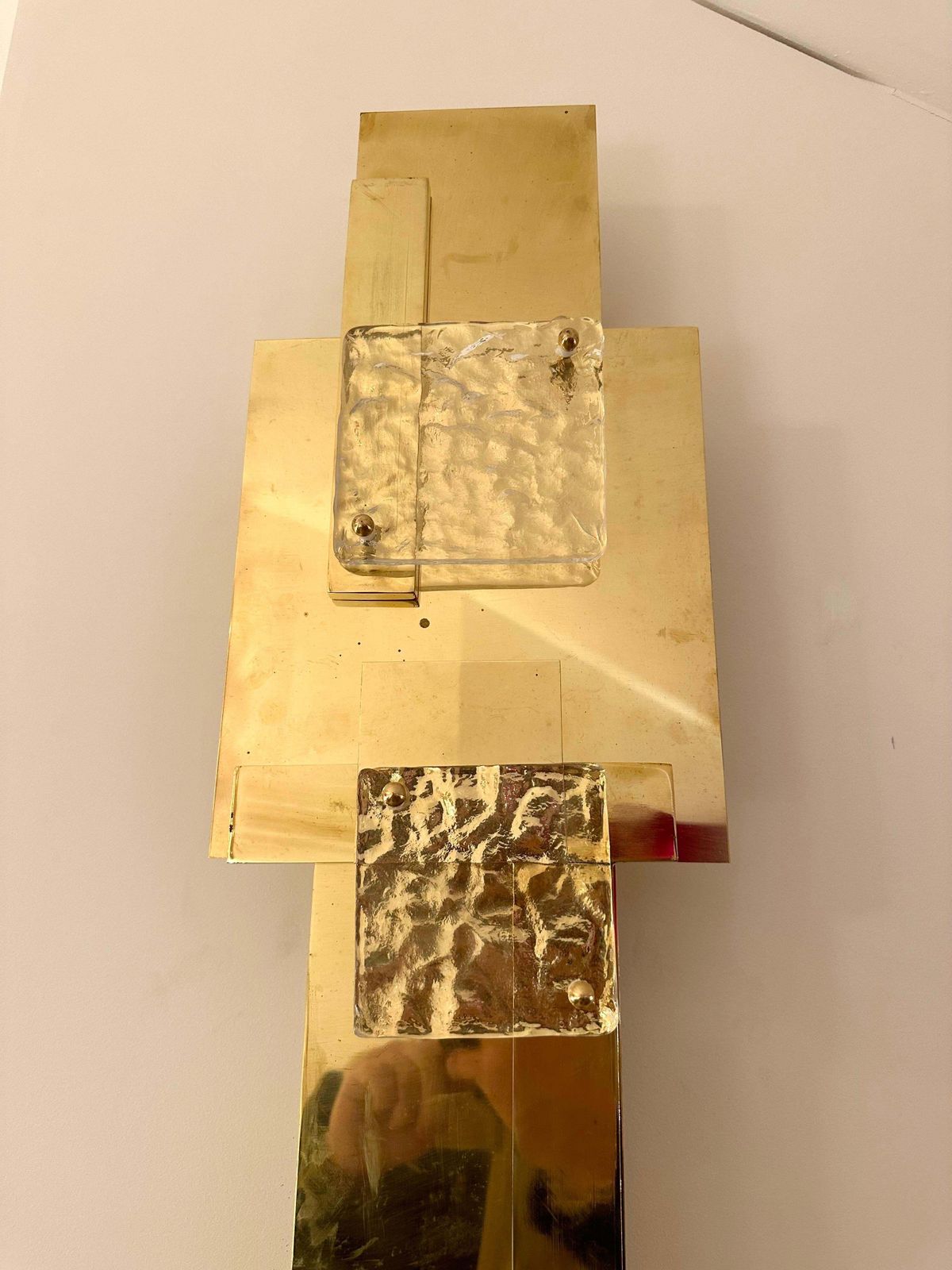 photo vintage Large Contemporary Pair Of Brass Sconces Geometrical Murano Glass, Italy