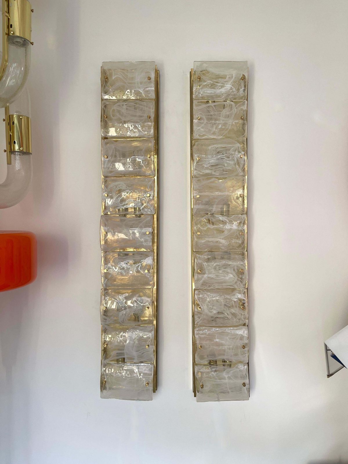 Large Contemporary Pair Of Brass And White Penerello Murano Glass Sconces, Italy photo Lighting