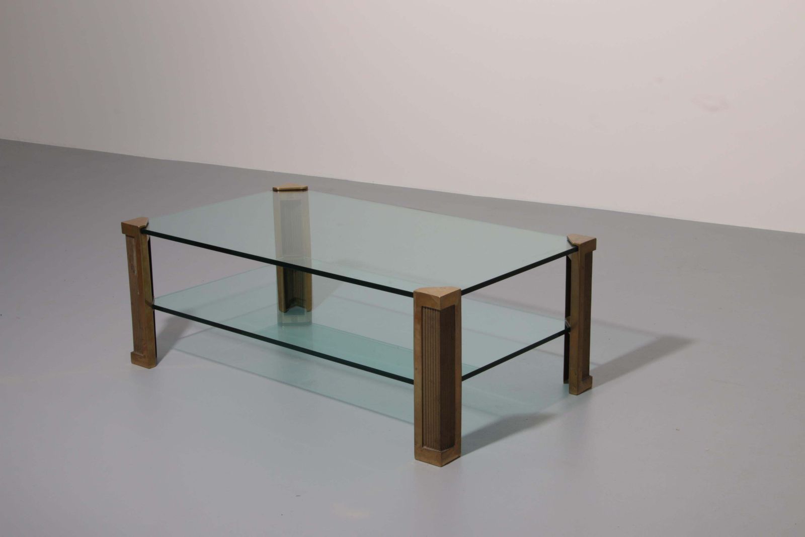 photo vinterior Peter Ghyzcy Brass Salontable Model T14d 1970 Dutch Design