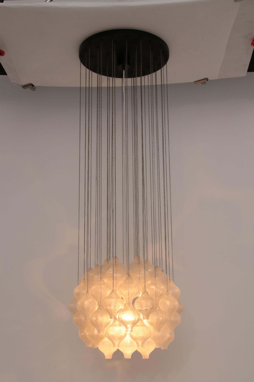Kalmar 'Tulipan' Chandelier Pendant Light, Blown Glass 1970 photo for sale