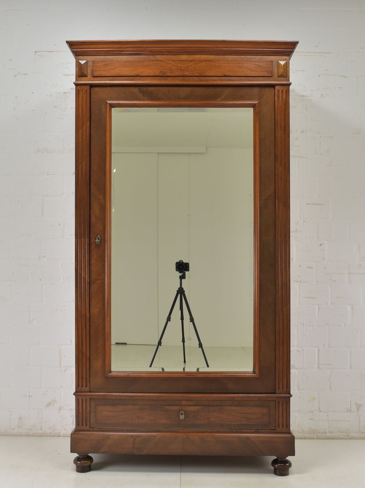 Antique! One Door Wardrobe Restored Wilhelminian Style Walnut Hall Cupboard photo furniture