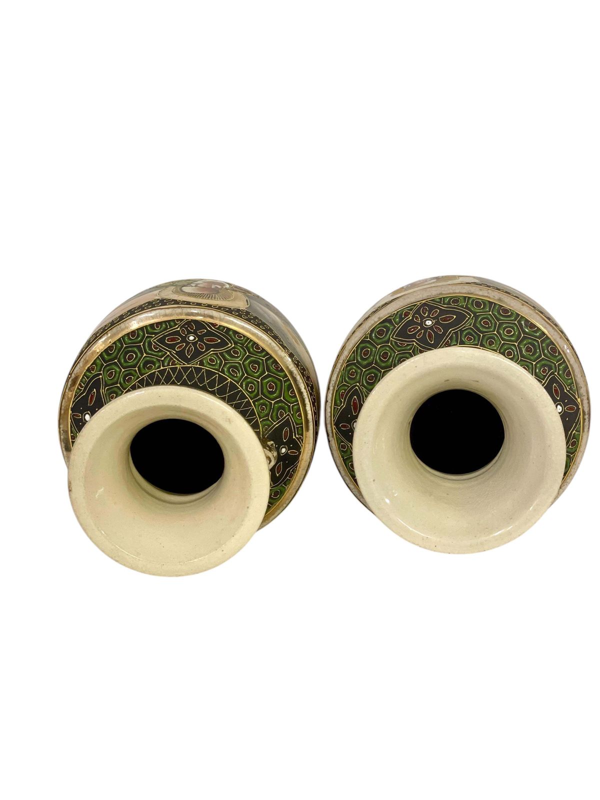 1987.0 Pair Of Early 20th Century Japanese Satsuma Vases photo