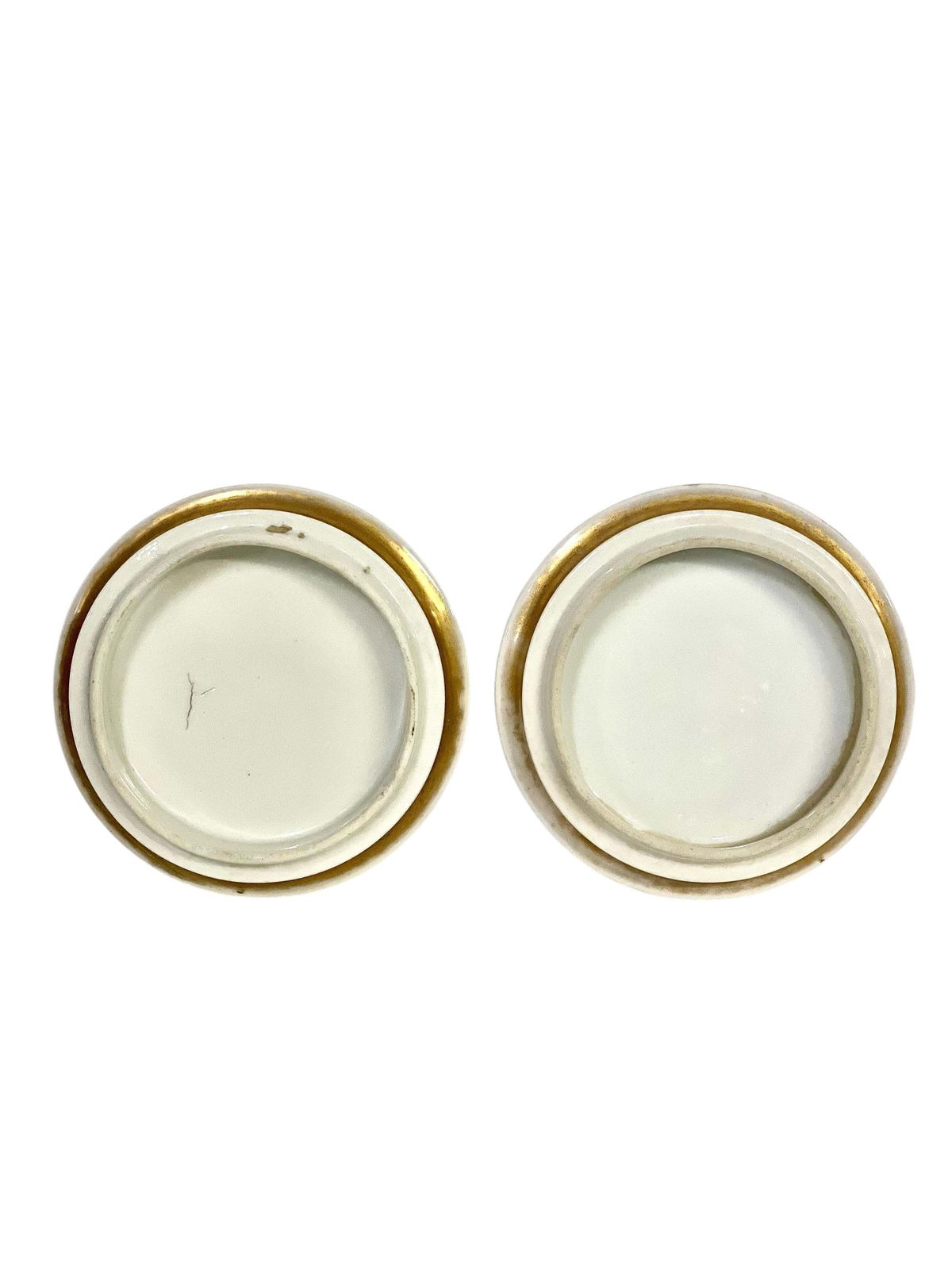 photo buy Pair Of 19th Century Paris Porcelain Cachepots