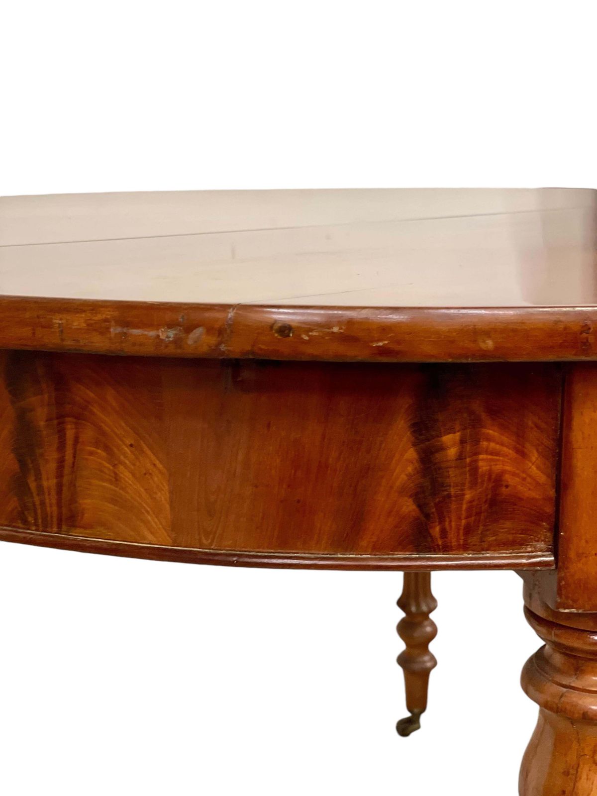19th Century Extendable Dining Table photo vinterior