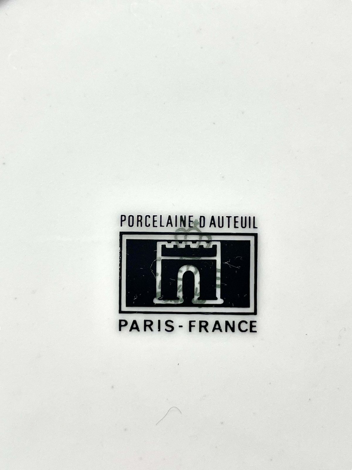 photo for sale Set Of Six Dessert Plates By Porcelaine D’auteuil, Paris