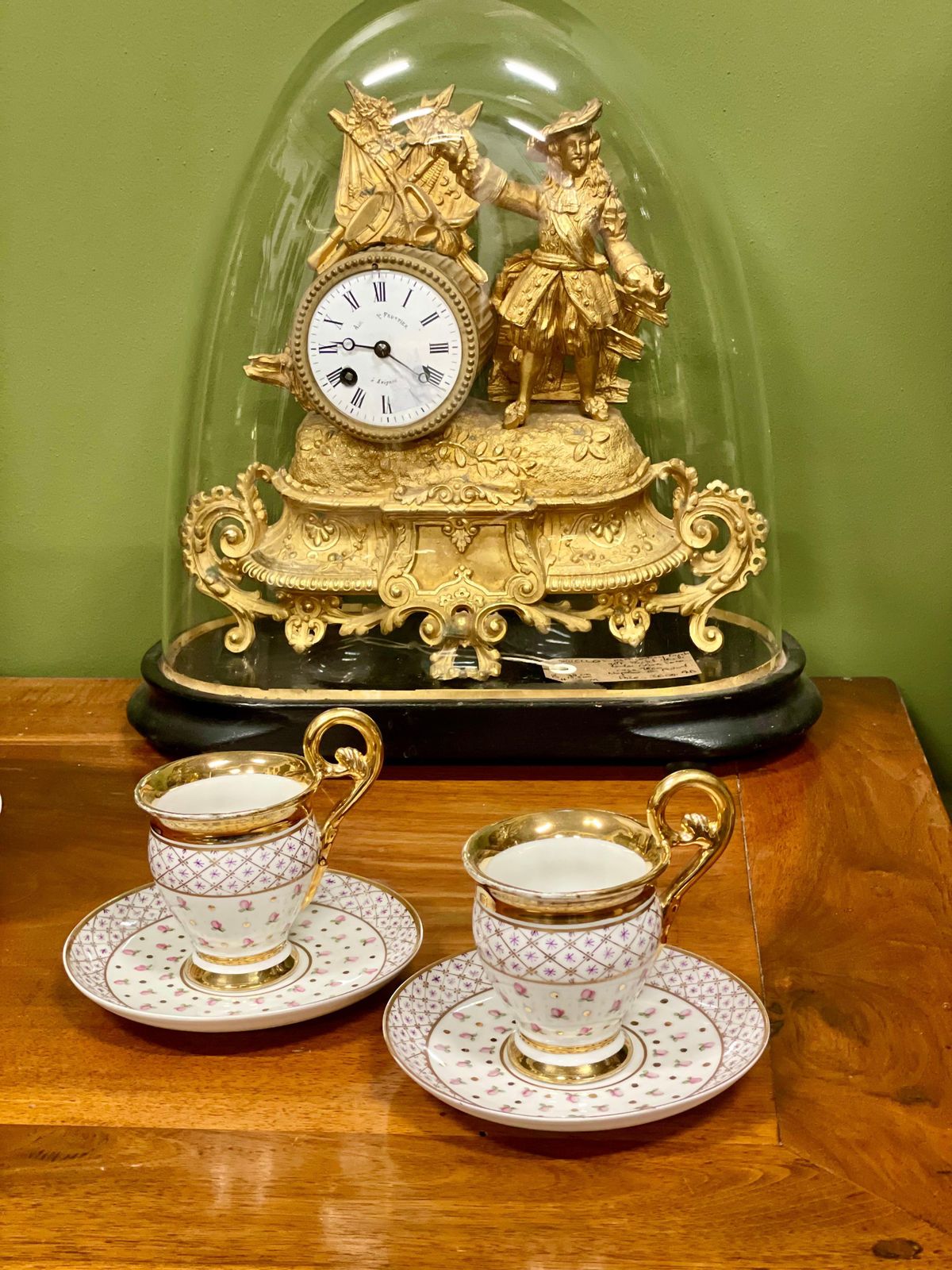 998.0 Antique Pair Of Paris Porcelain Gilded Coffee Cups And Saucers photo