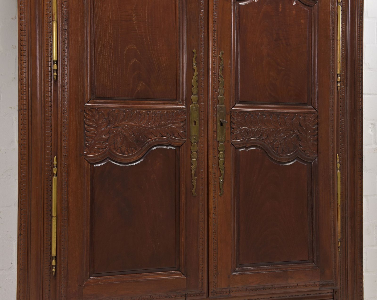 photo furniture Antique! Small Wardrobe Restored Breton Circa 1820 Hallway Cupboard