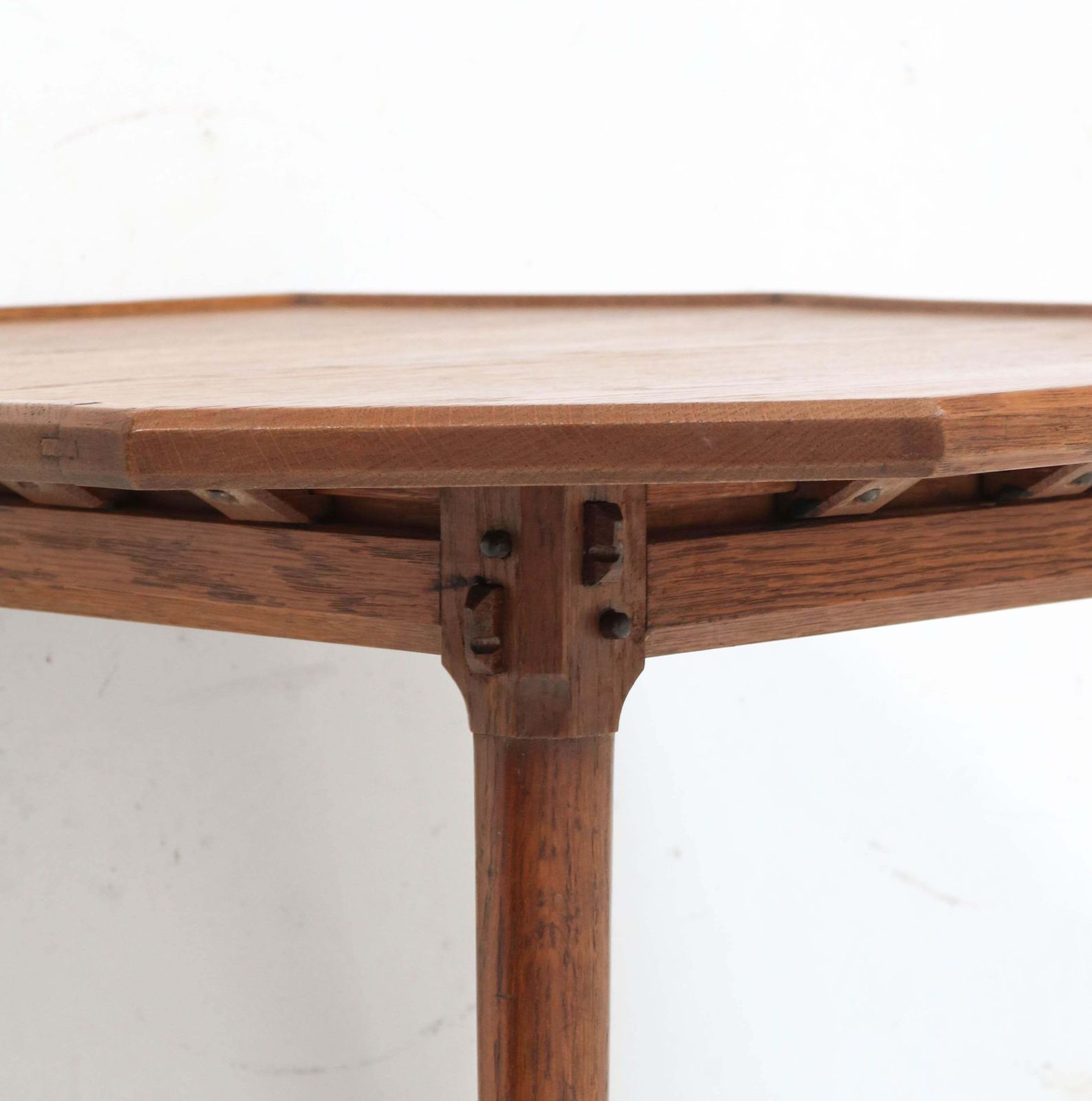 photo furniture Oak Arts & Crafts Coffee Table By A.J. Kropholler, 1900s