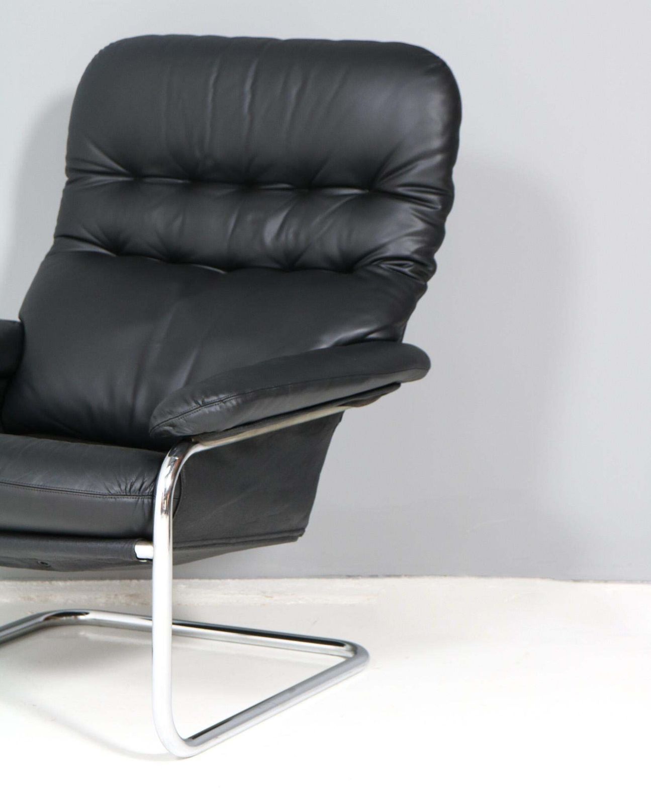 Mid Century Modern Cantilever Lounge Chair By Sam Larsson For Dux, 1972 photo vintage