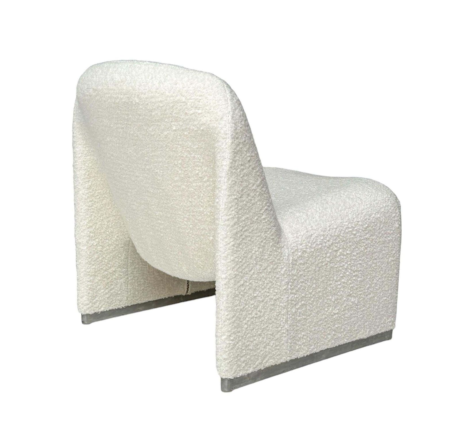 Giancarlo Piretti Two Mid Century Modern Alky Lounge Chairs In Bouclé, 1970s photo vintage